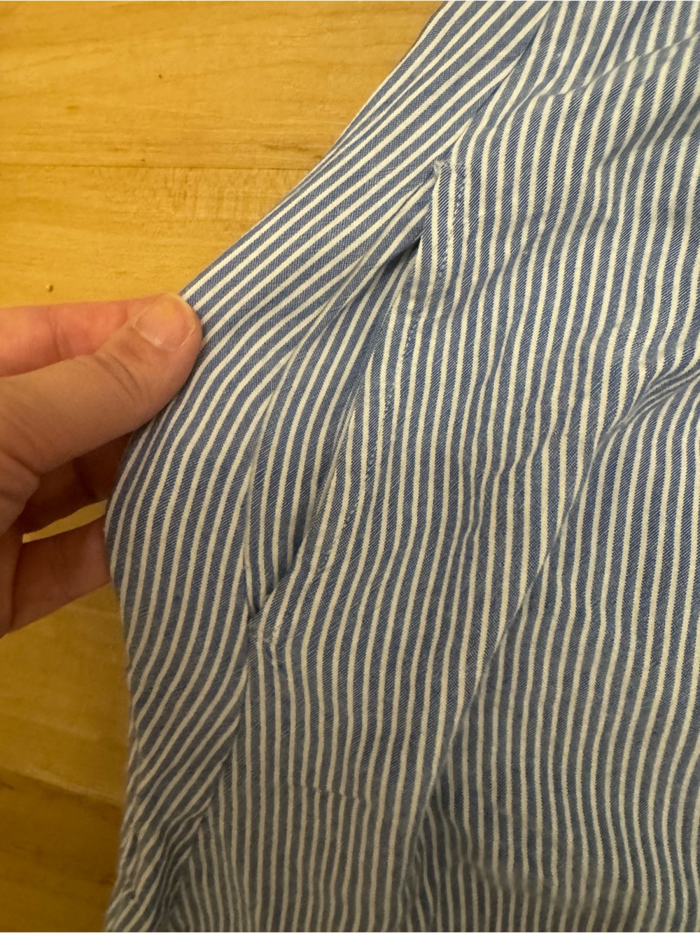 Kimchi Blu Michi Low V Striped Blue and White Midi Dress with Buttons Size 4 - Picture 6 of 6